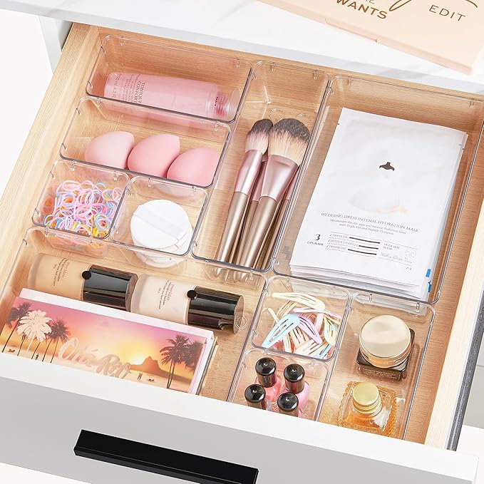 Vtopmart 15 PCS Clear Plastic Drawer Organizers Set, 4-Size Versatile Bathroom and Vanity Organizer Trays, Non-Slip Storage Containers for Makeup, Jewelries, Bedroom,Kitchen Utensils and Office