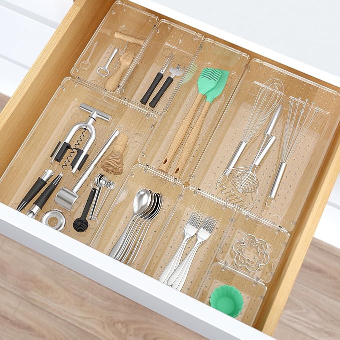 7 PCS Clear Plastic Drawer Organizers Set, 4 Size Desk Drawer Organizer Trays for Makeup, Jewelry, Kitchen Utensils, Gadgets and Office Accessories